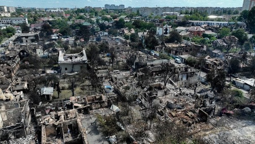 Наслідки детонації боєприпасів на складі у Вишневому
