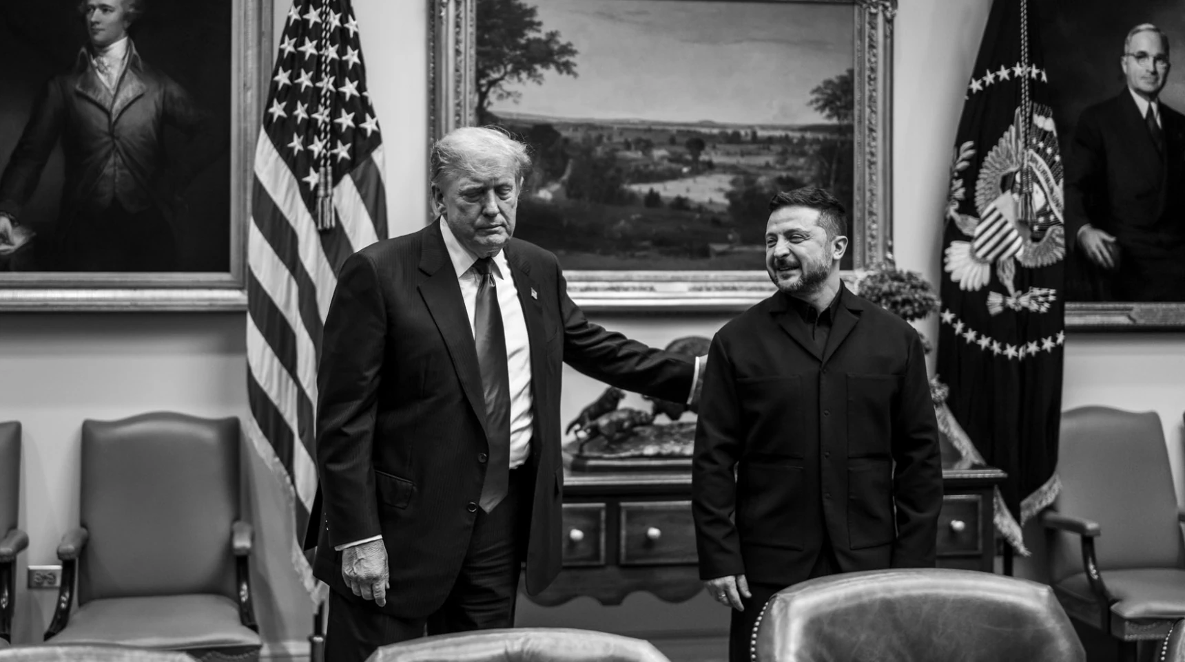 Дональд Трамп і Володимир Зеленський під час зустрічі в Овальному кабінеті Білого дому